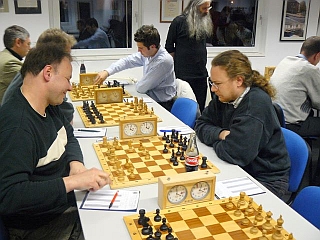 Oliver (links) gegen Stefan Ziefle